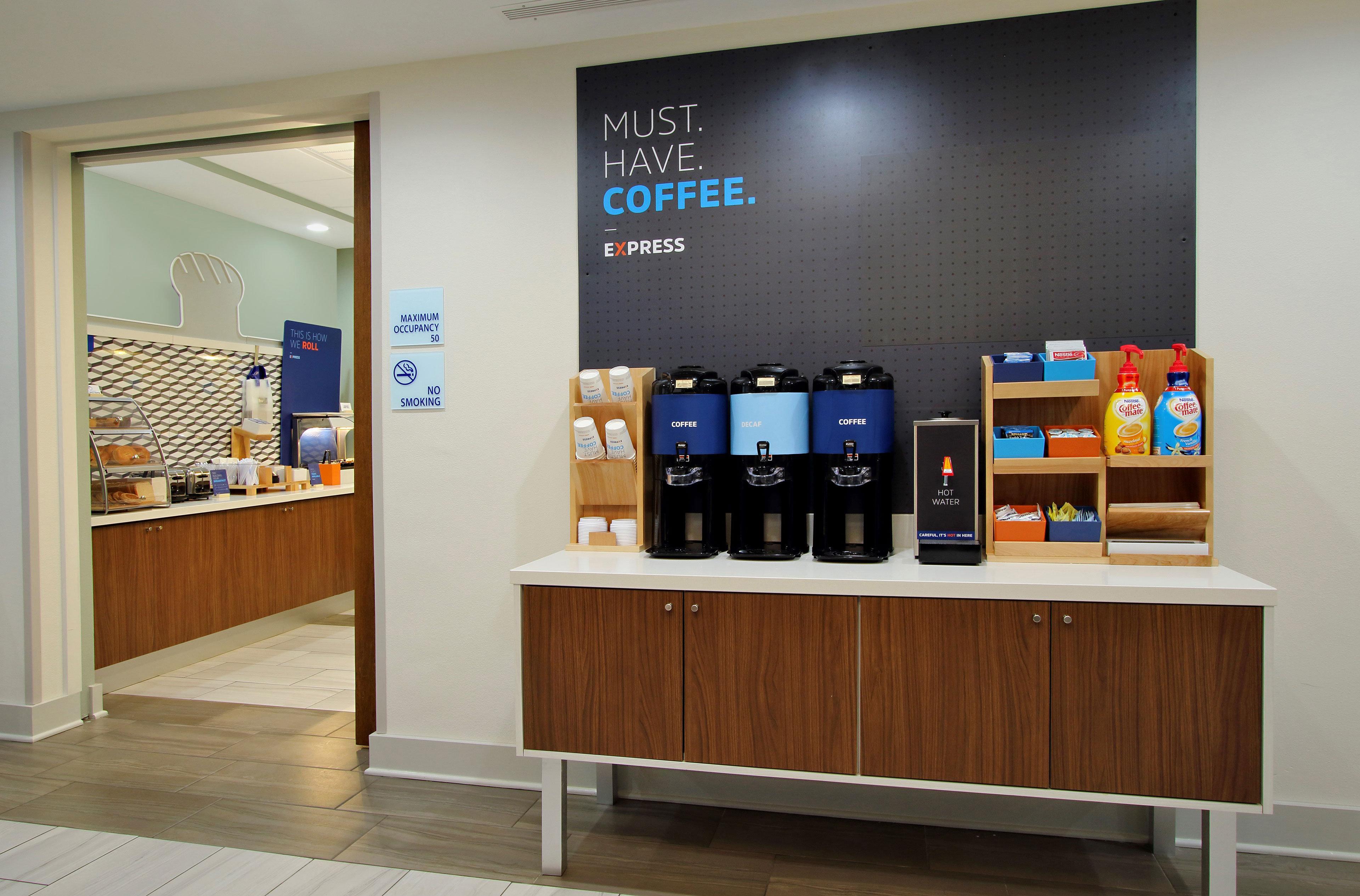 Holiday Inn Express Hotel & Suites Marina By Ihg Extérieur photo