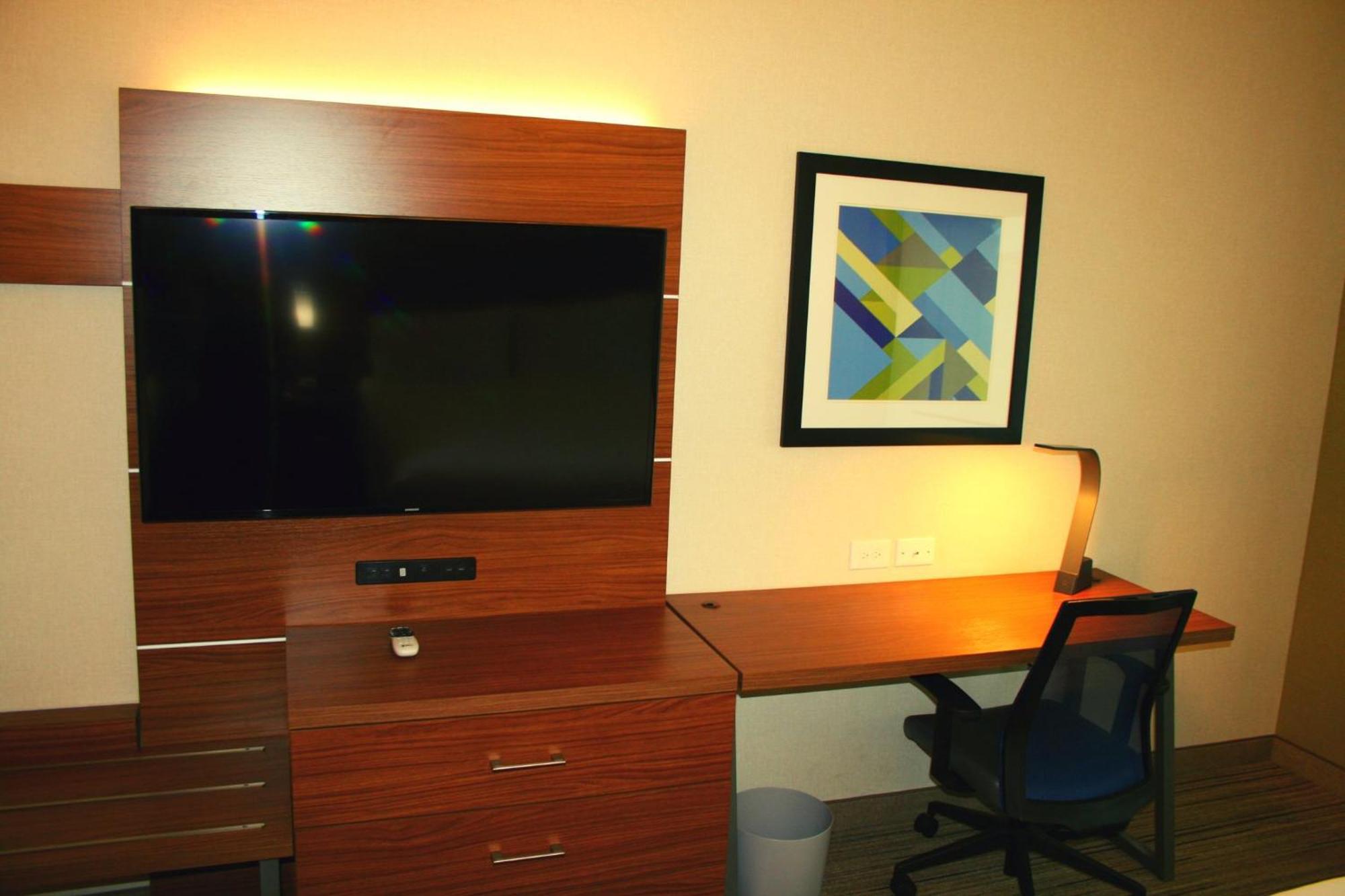 Holiday Inn Express Hotel & Suites Marina By Ihg Extérieur photo