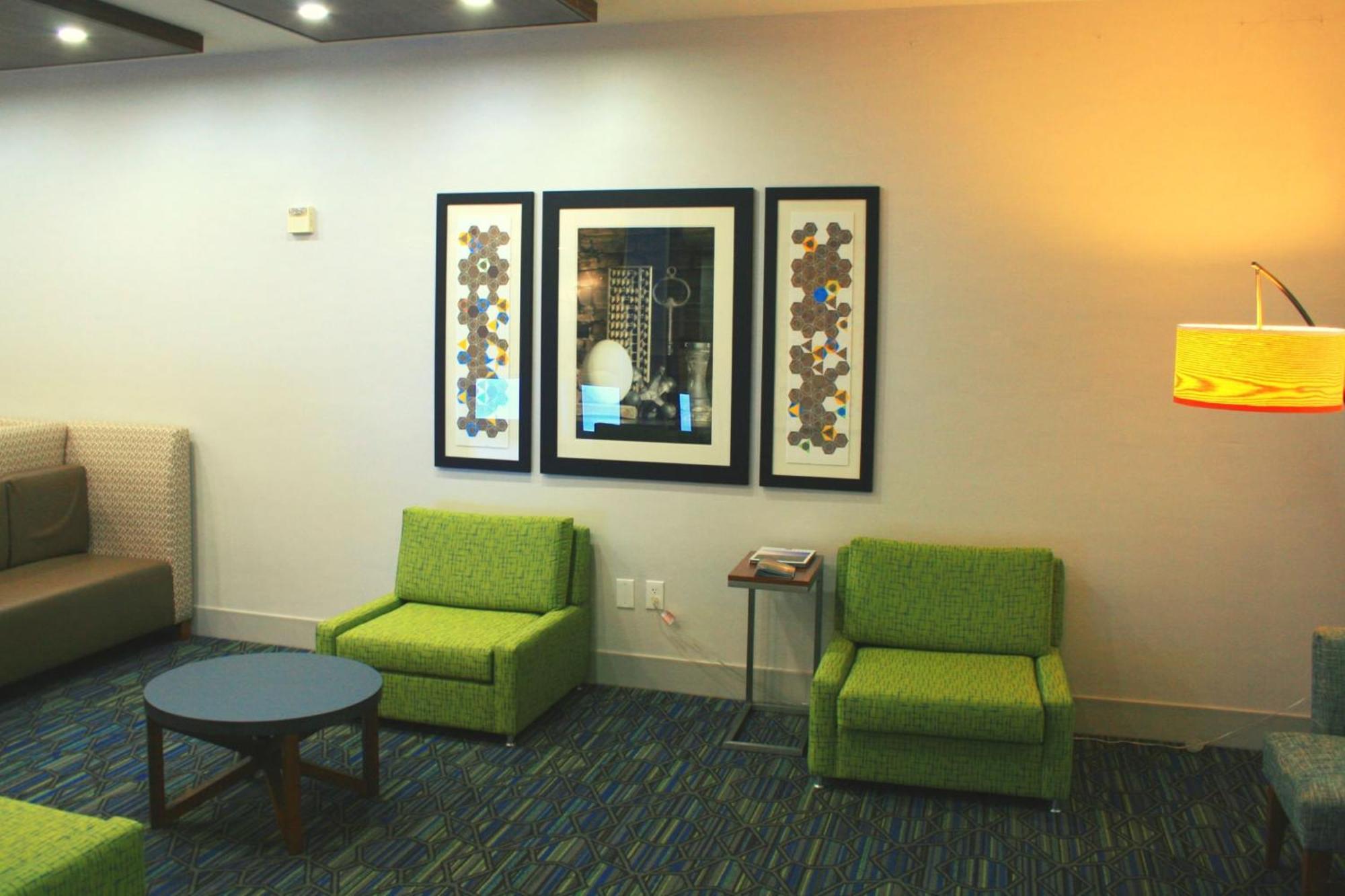 Holiday Inn Express Hotel & Suites Marina By Ihg Extérieur photo